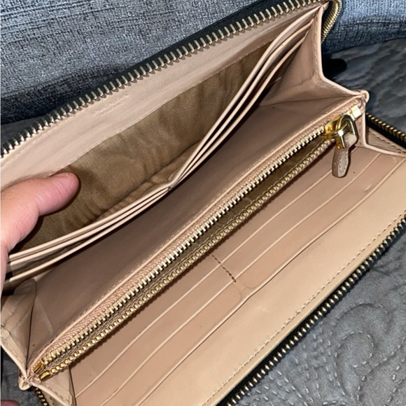 Parada Lux Continental Zip Wallet - Picture 4 of 6